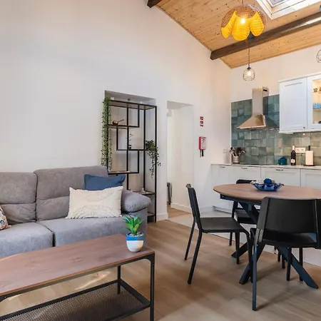 Casa Maria By Lovelystay Holiday home *