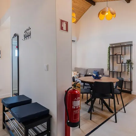 Casa Maria By Lovelystay Holiday home Trafaria