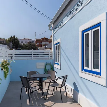 Holiday home Casa Maria By Lovelystay Trafaria